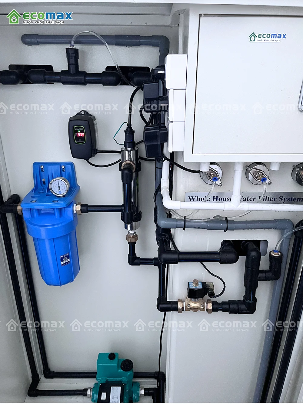 COMBO 2 Hệ Thống Lọc Nước Tổng Clack Lắp Đặt Cho 1 Khách Hàng 8 Mặt sau của hệ thống lọc nước tổng Clack USA